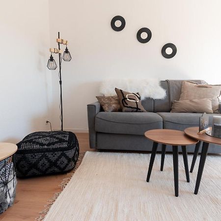 Bienvenue Chez Vous Tres Calme Et En Plein Centre Apartman Mantes-la-Jolie Kültér fotó