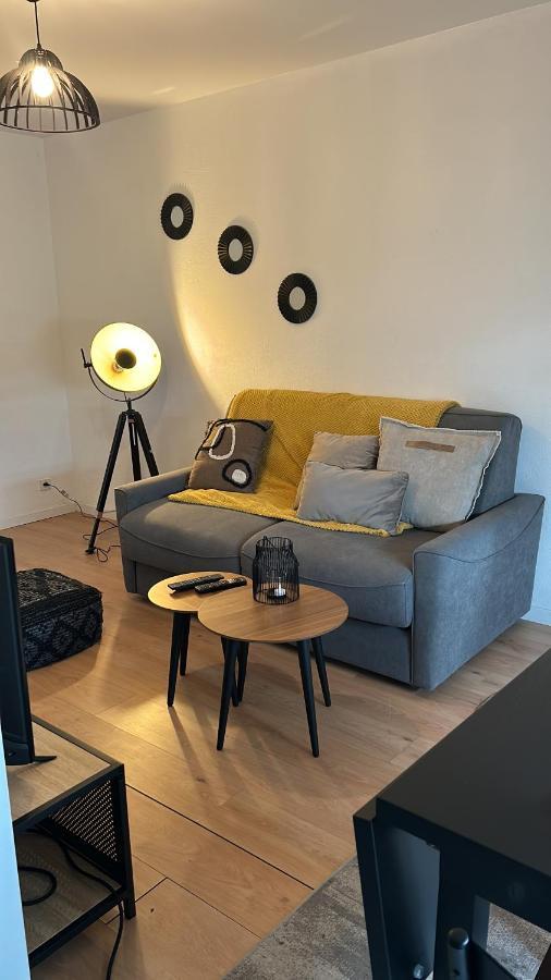 Bienvenue Chez Vous Tres Calme Et En Plein Centre Apartman Mantes-la-Jolie Kültér fotó
